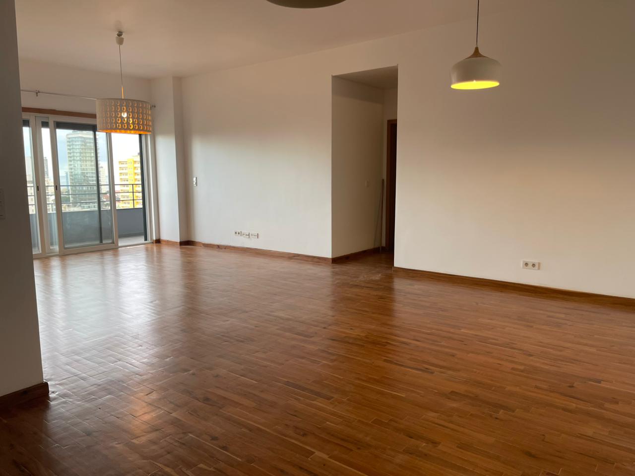 Arrendar: Espaçoso apartamento T3 com vista para o mar na Polana Cimento - foto 3