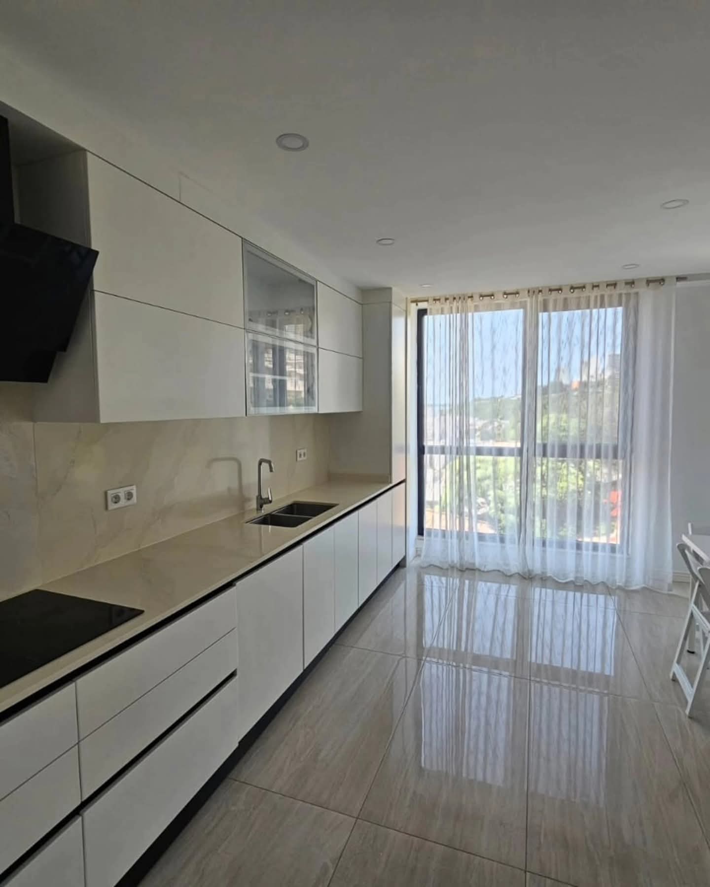 Arrendar: Apartamento T3 na Sommerschield 1 – Galáxia Mar - foto 2