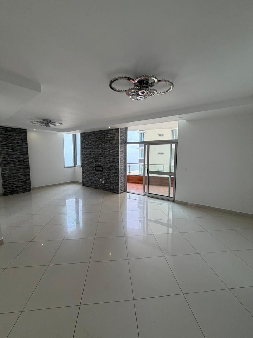 Arrenda se apartamento tipo 3 sem moveis na cidade de Maputo, avenida marginal  - foto 3