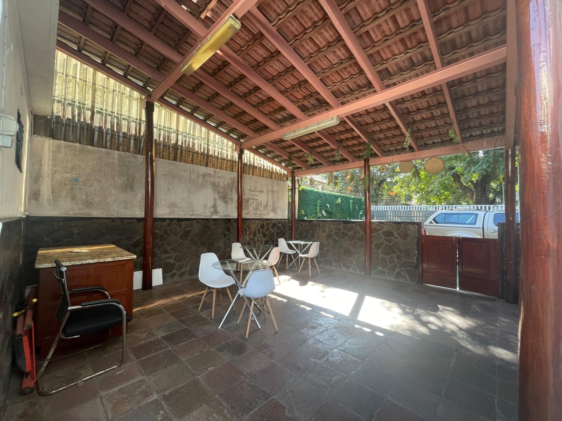 Espaço para Restaurante disponível para arrendamento na Sommerschield – Cidade de Maputo