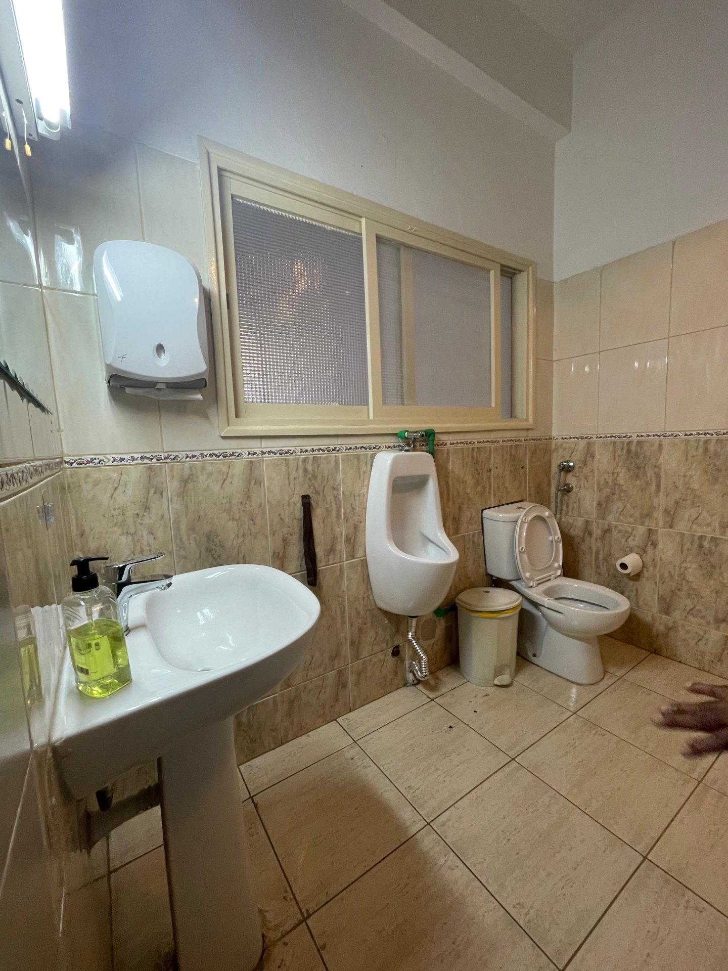 Arrendar: Moradia T4 ideial para escritorio no bairro Polana Cimento no centro da cidade de Maputo - foto 12