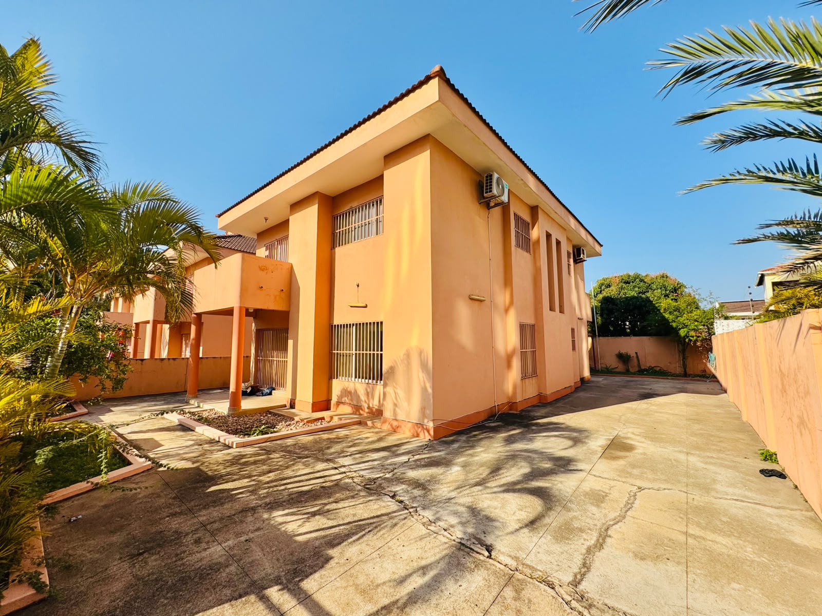 Arrenda-se moradia T3 no bairro Triunfo- cidade de Maputo