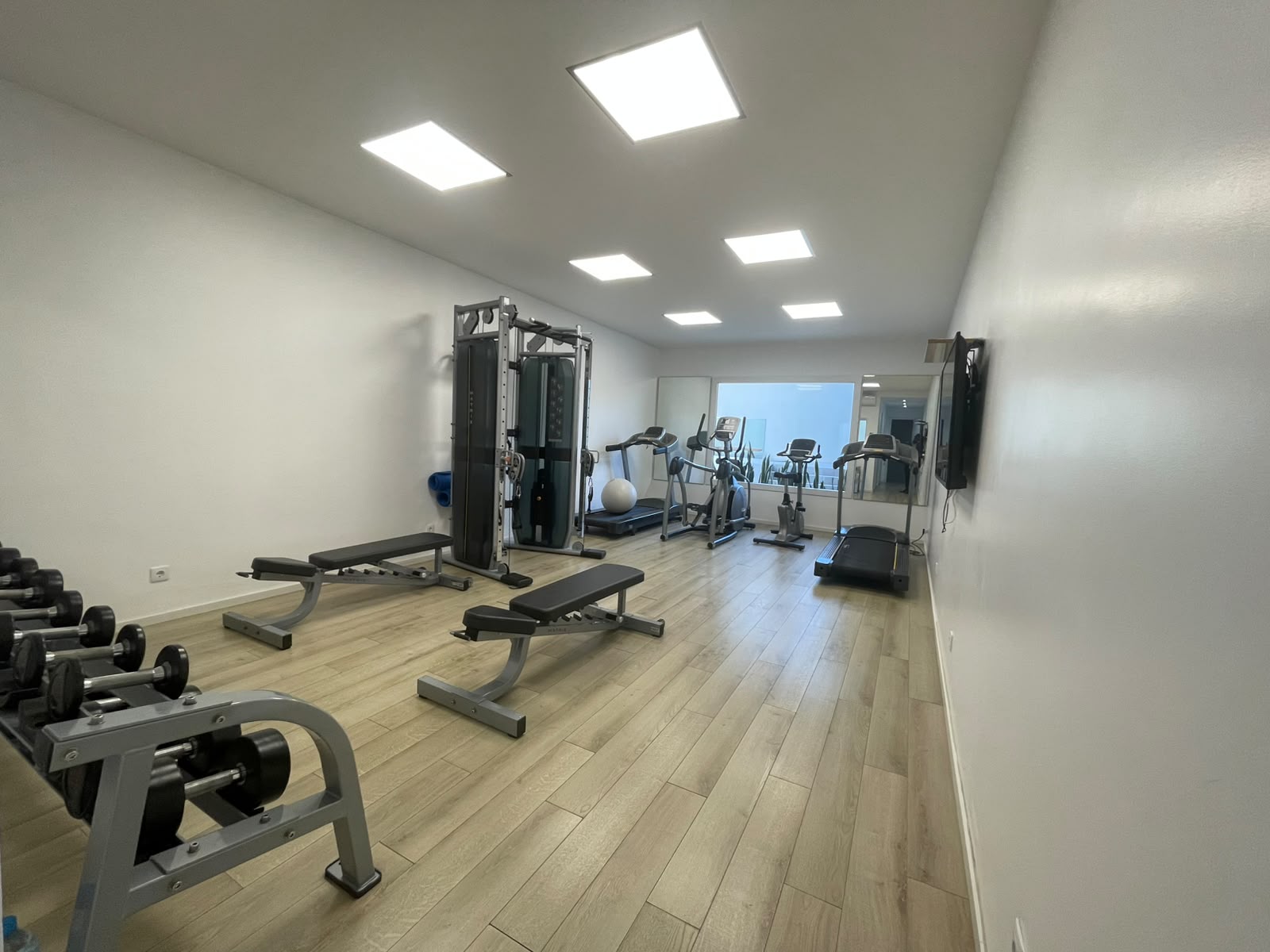 Temos disponível  apartamento T3 mobilado  Polana residence- cidade de Maputo - foto 20