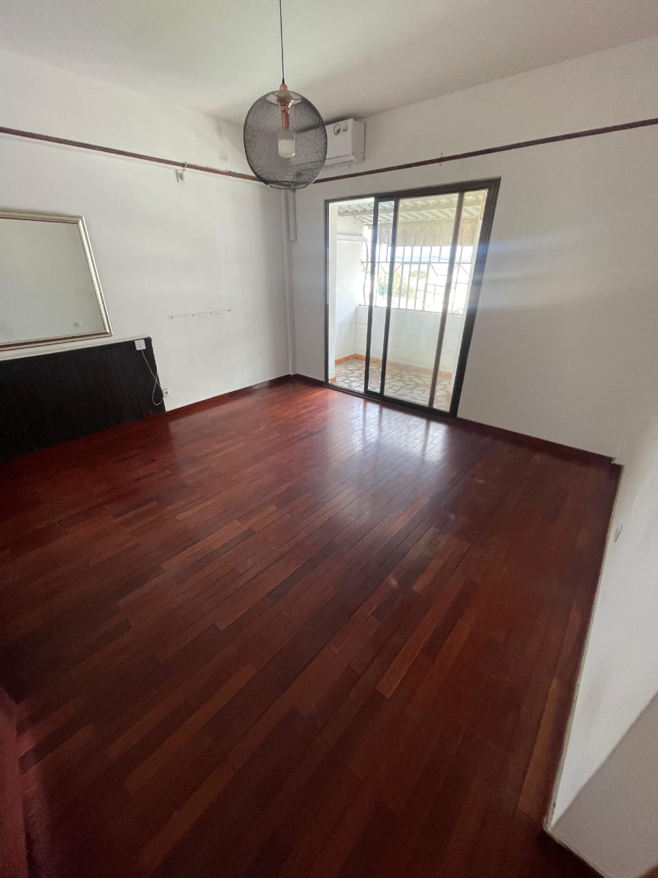 Apartamento T2 à Venda na Baixa de Maputo – Rua Timor Leste | Recém Remodelado - foto 2