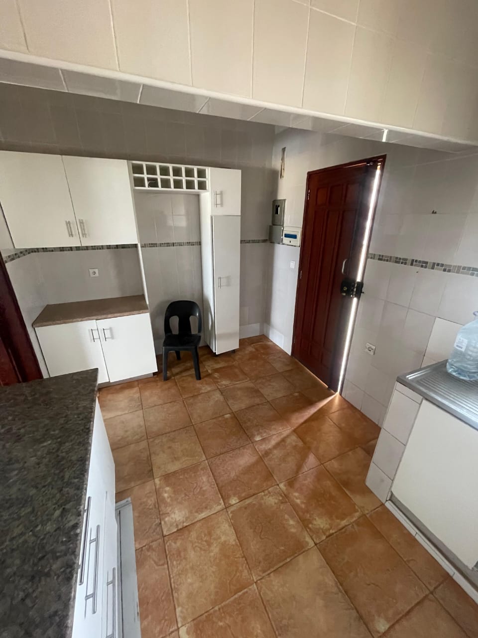 Apartamento T2 à Venda na Baixa de Maputo – Rua Timor Leste | Recém Remodelado - foto 5