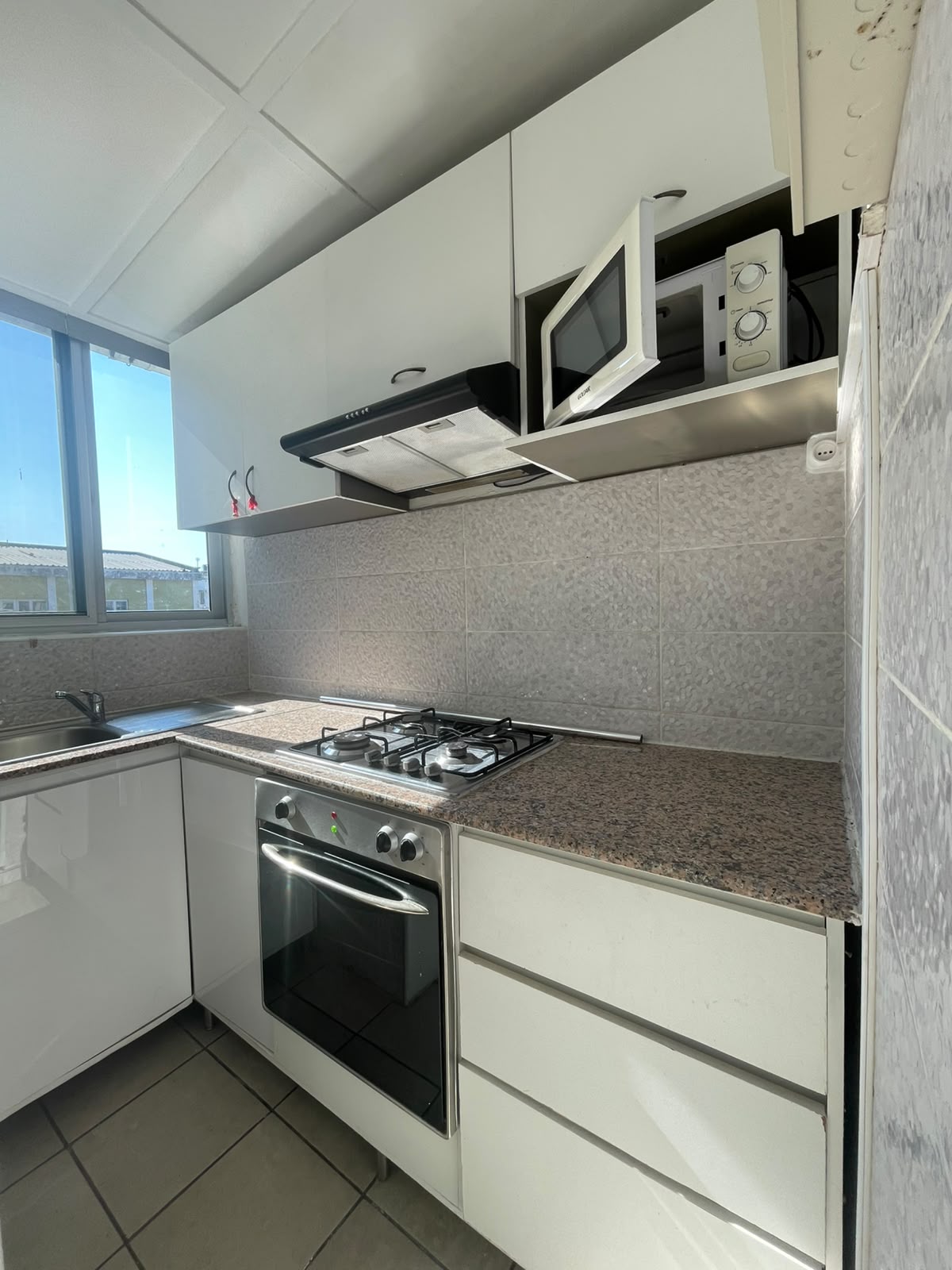 Temos disponível  Anexo em estilo de apartamento T1 na Polana cimento- cidade de Maputo - foto 8