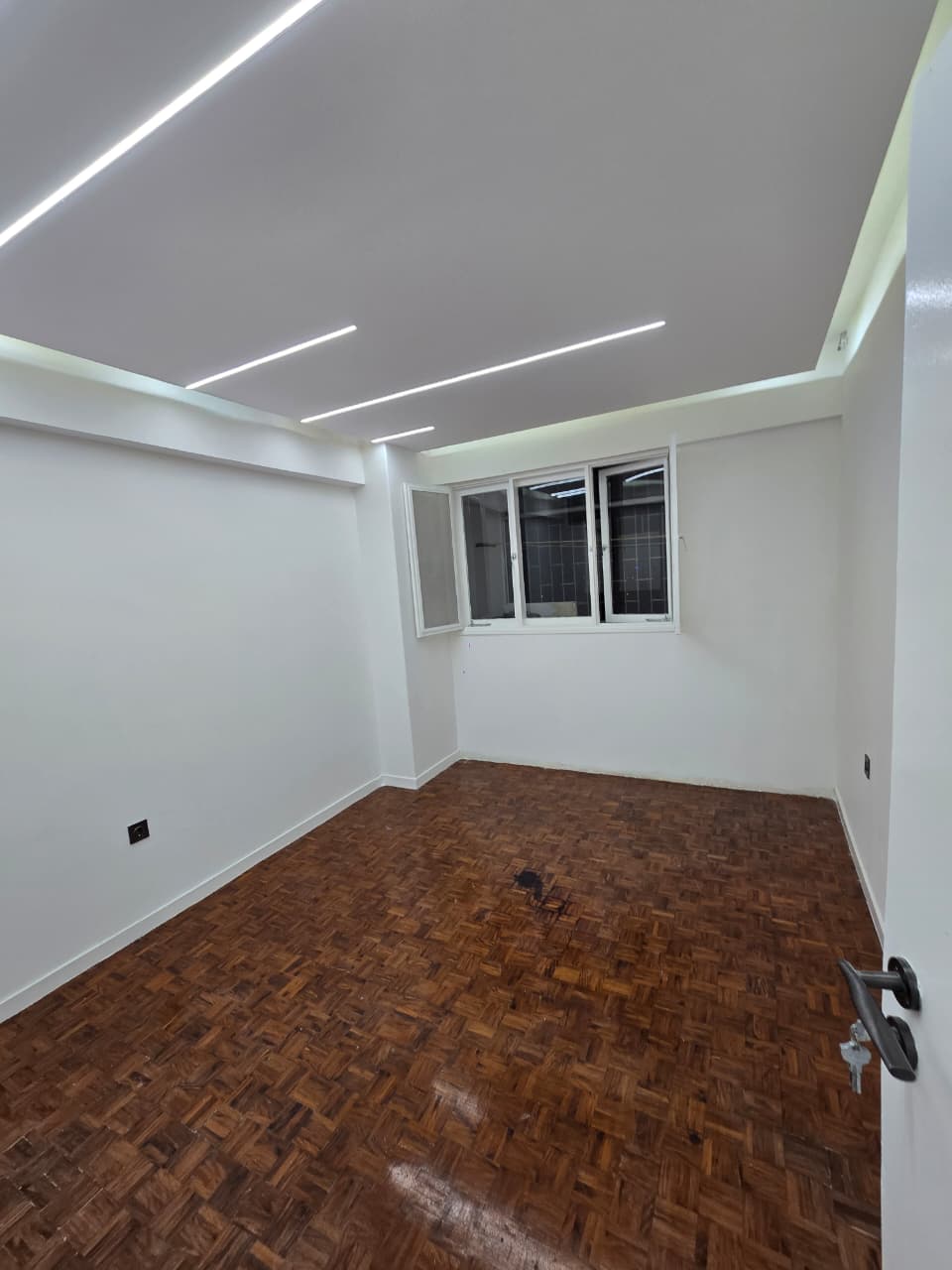 Apartamento T2 à Venda na Av. Eduardo Mondlane, Maputo - foto 5