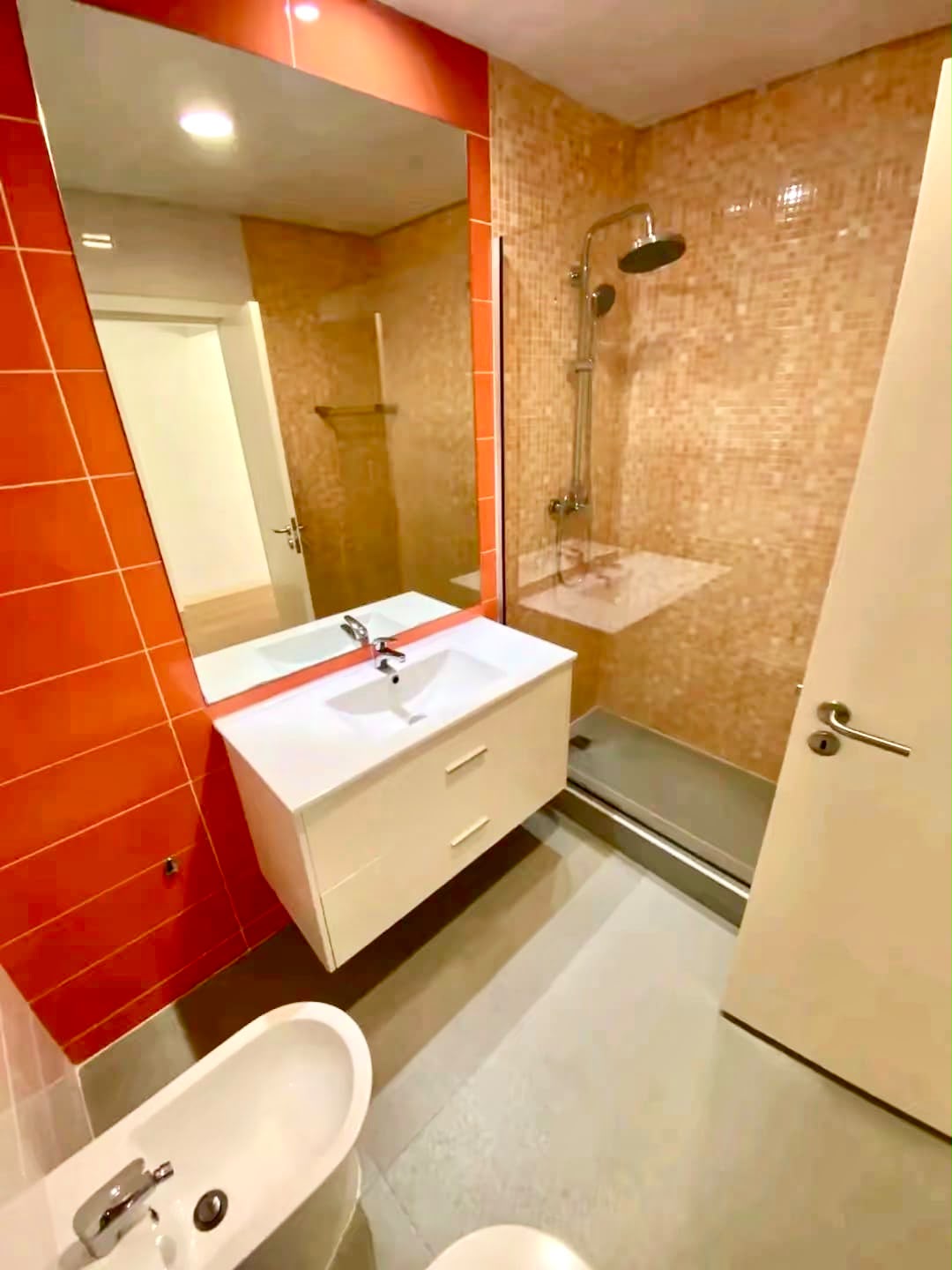 Apartamento luxuoso T3 localizado no bairro Polana cimento na zona do miradouro - foto 9