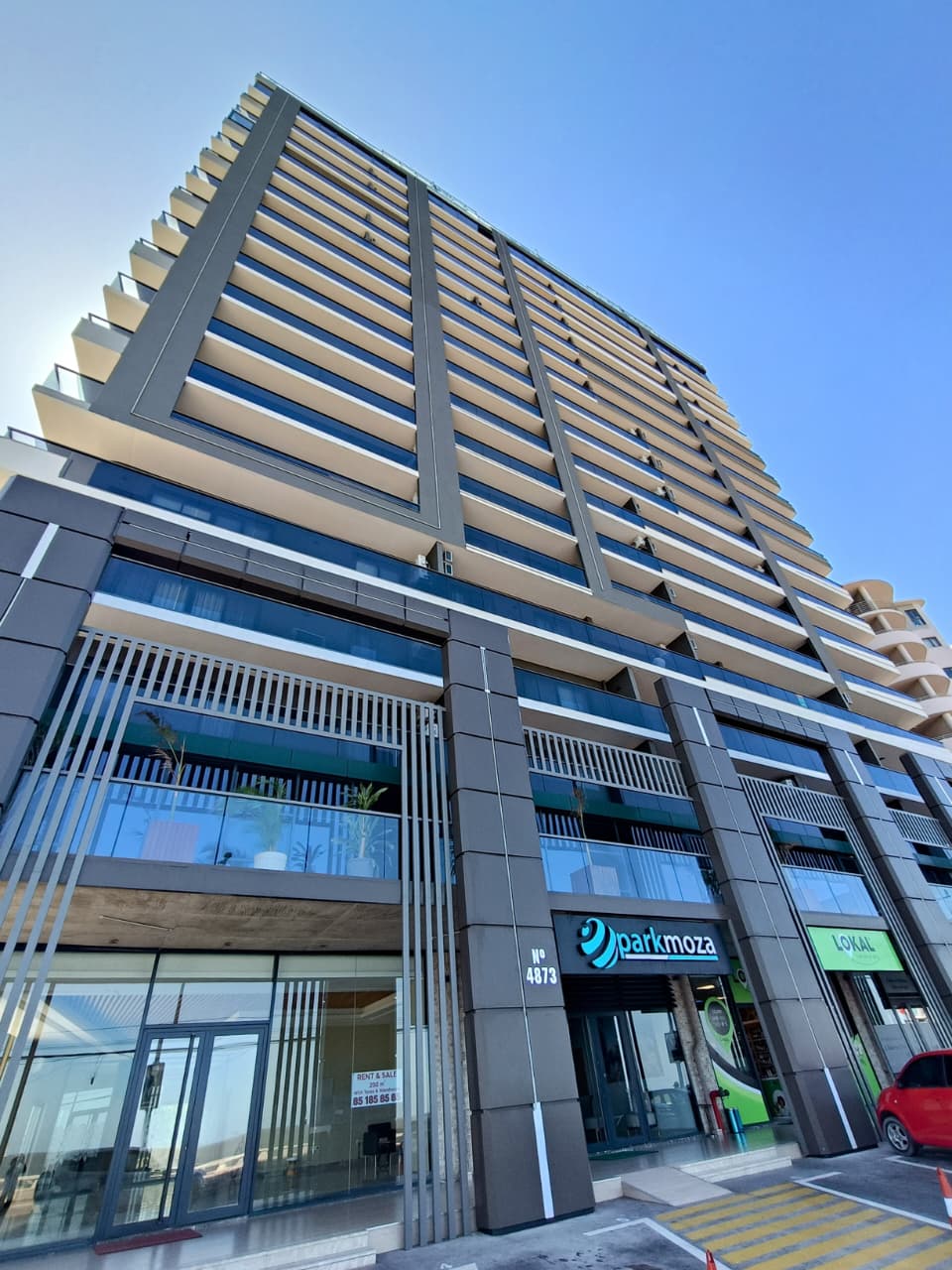 Arrendar: Temos disponível apartamento T1  na avenida marginal Sommerschield 1 