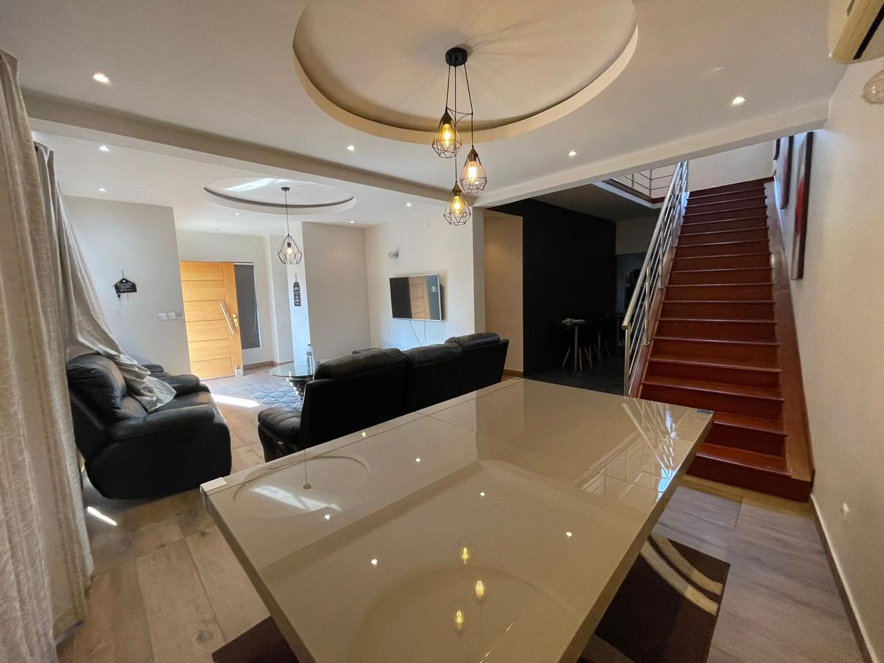 Vender: Moradia Duplex T3 + 1 no Triunfo-cidade de Maputo - foto 2