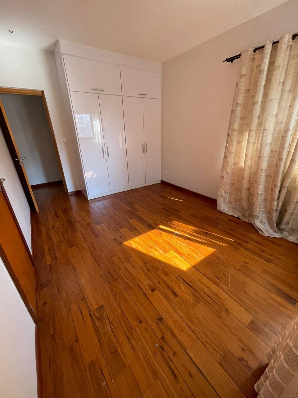 Vender: Moradia Duplex T3 + 1 no Triunfo-cidade de Maputo - foto 5