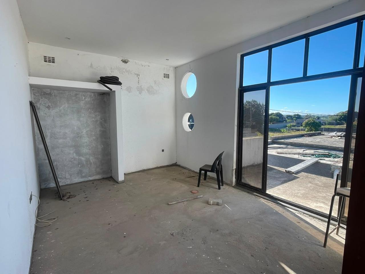 Vender: Luxuosa T4 no bairro Chiango- cidade de Maputo - foto 2