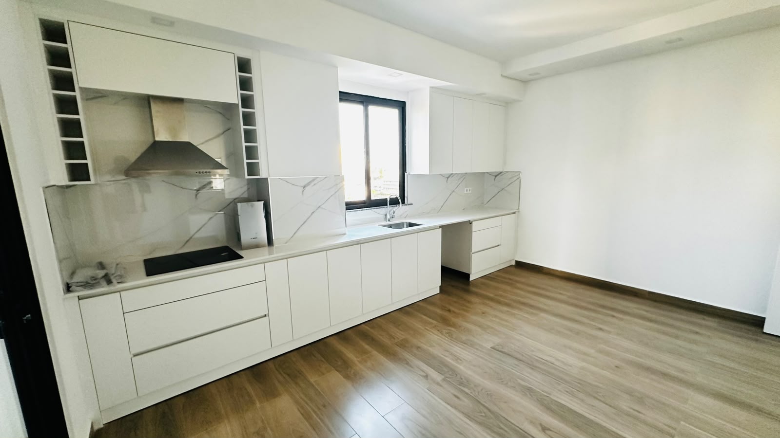 Apartamento T3 por estrear  localizado na prestigiada no bairro 1- cidade de Maputo - foto 9