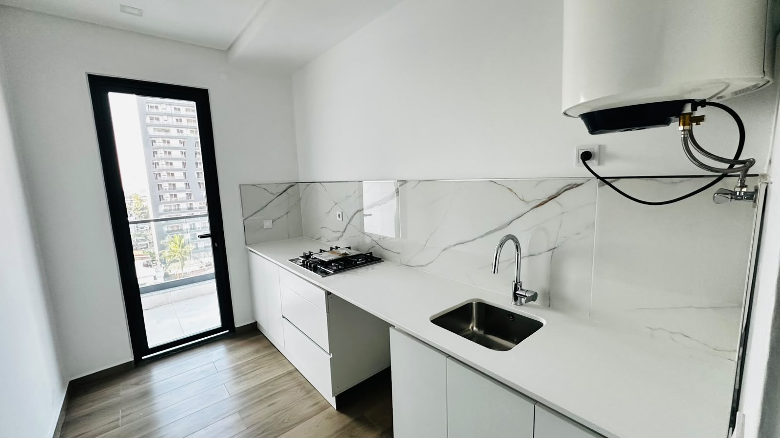 Apartamento T3 por estrear  localizado na prestigiada no bairro 1- cidade de Maputo - foto 2