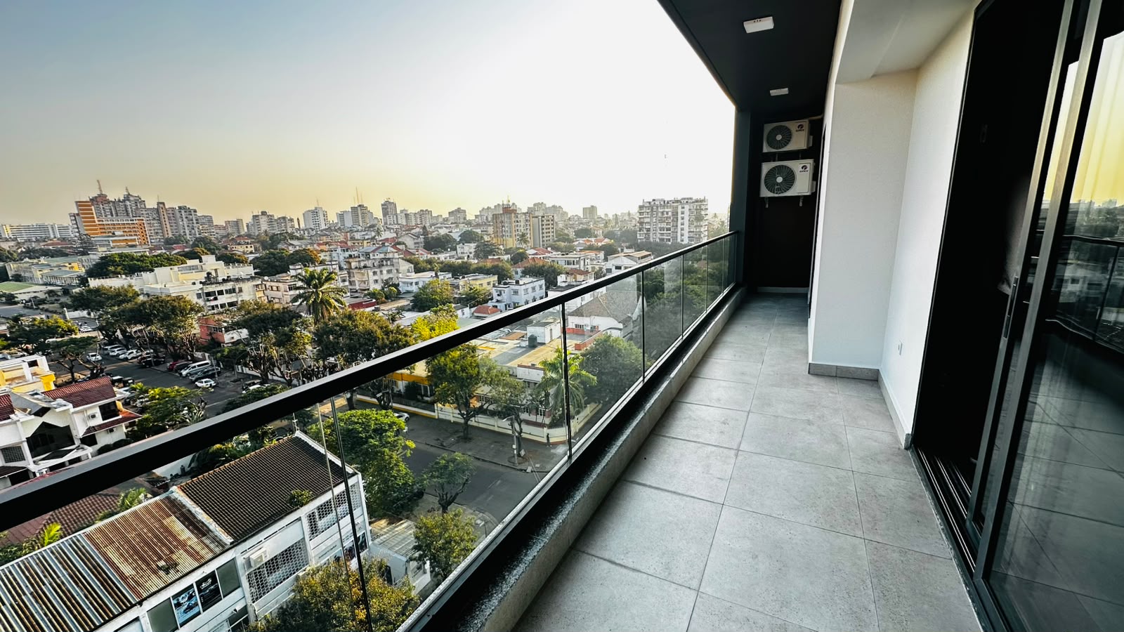 Apartamento T3 por estrear  localizado na prestigiada no bairro 1- cidade de Maputo