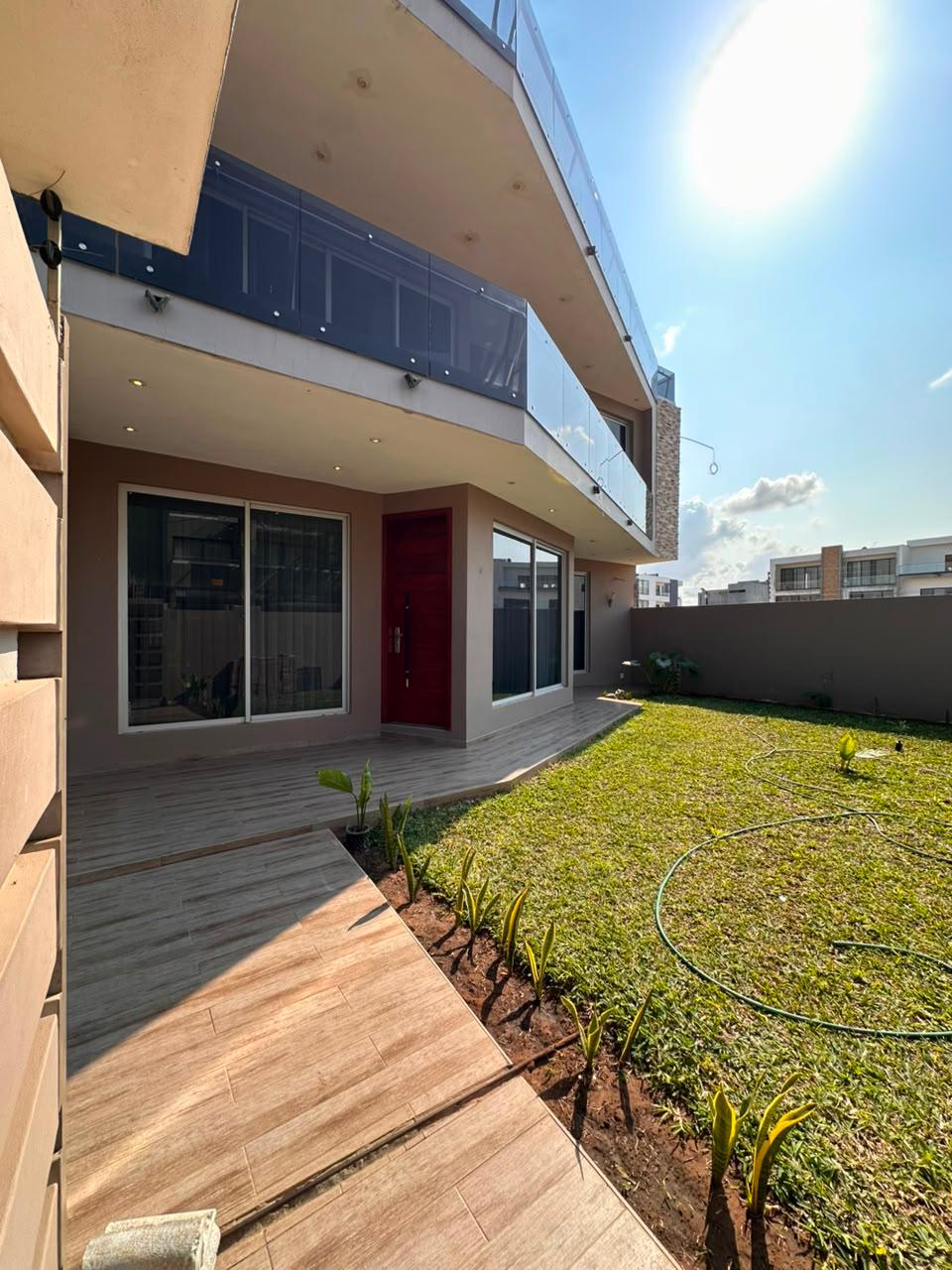 Moradia T4 para Arrendamento no Triunfo Novo, Maputo - foto 6
