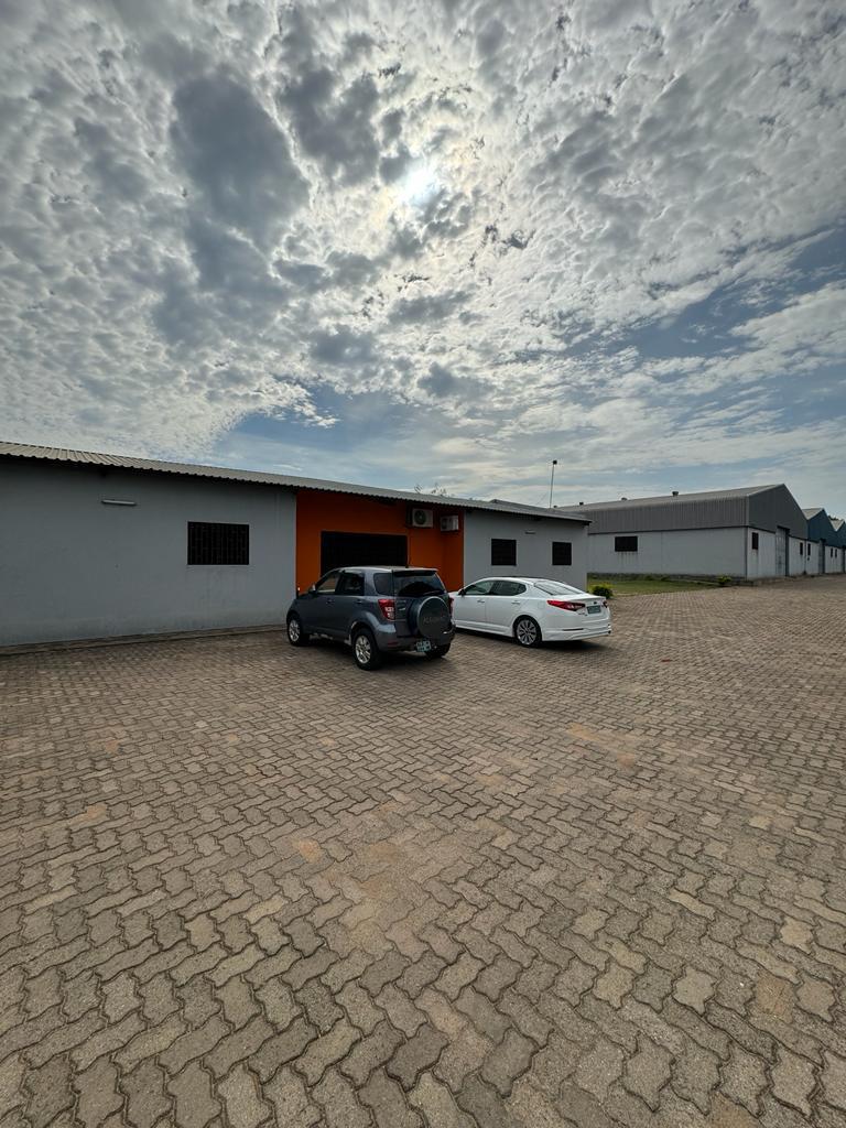 Propriedade com cerca de 2,14 Hectares no Parque Industrial de Beluluane