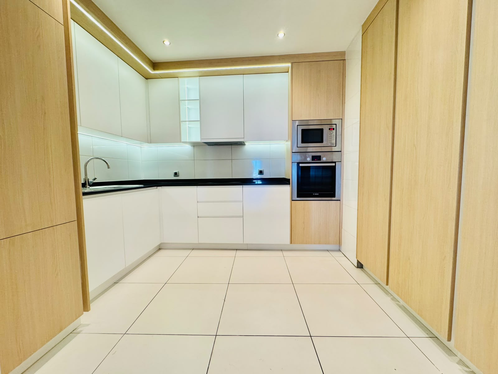 Apartamento T3 Mobilado no Índico Residence, cidade Maputo - foto 9