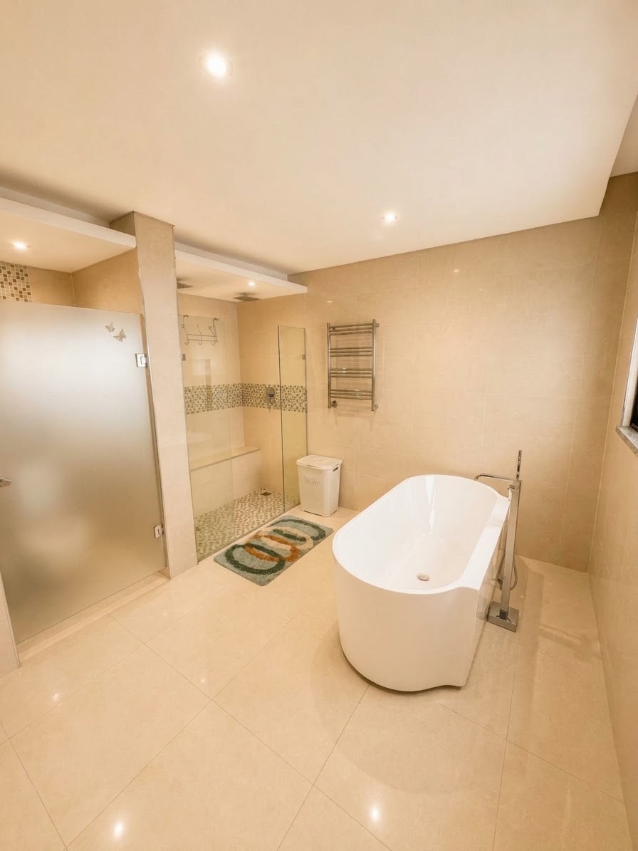 Moradia T4  de luxo  e mobilada no  condomínio Shommershield Garden - foto 8