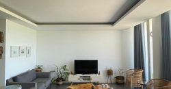 Temos disponível para arrendar apartamento T3 mobilado bairro Triunfo, na marginal.