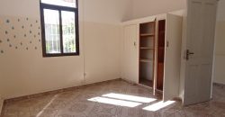 Arrenda-se moradia T3 na Polana Cimento proximo da Faculdade de Medicina