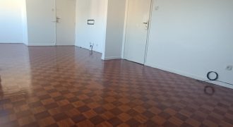 Arrenda-se apartamento  T3 na Polana próximo da piscina de Maxaquene