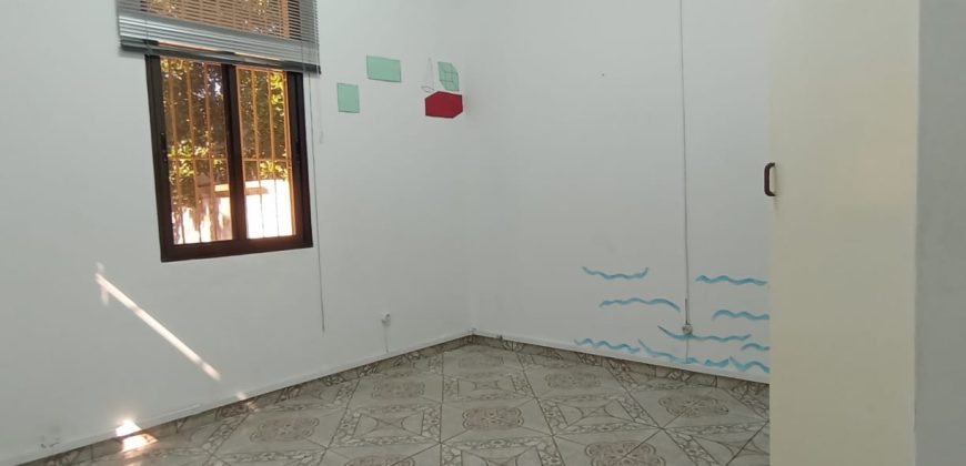 Arrenda-se moradia T3 na Polana Cimento proximo da Faculdade de Medicina