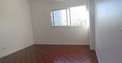 Arrenda-se apartamento  T3 na Polana próximo da piscina de Maxaquene