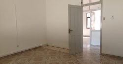Arrenda-se moradia T3 na Polana Cimento proximo da Faculdade de Medicina