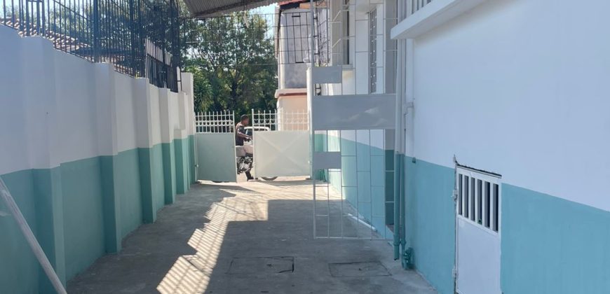 Arrenda-se geminada no 1andar totalmente reabilitada e climatizada